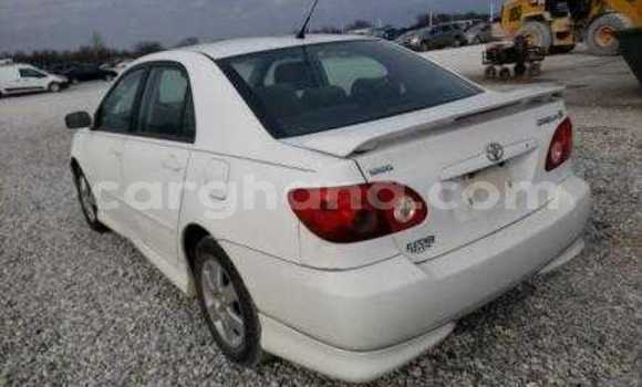 Sayi Na hannu Toyota Corolla White Mota in Accra a Greater Accra Sayi Na hannu Toyota Corolla White Mota in Accra a Greater Accra