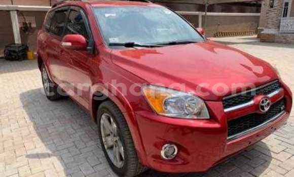 Sayi Na hannu Toyota RAV4 Red Mota in Accra a Greater Accra