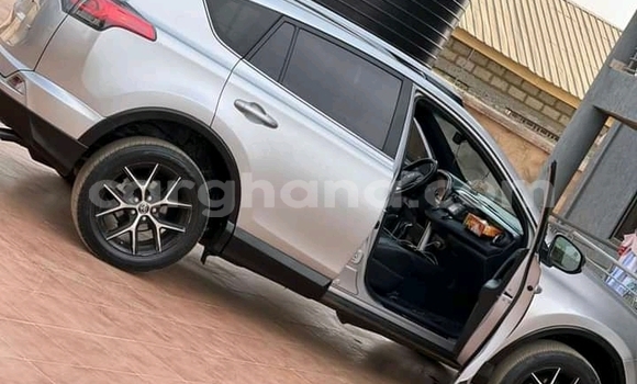 Buy Used Toyota RAV4 Other Car in Accra in Greater Accra Buy Used Toyota RAV4 Other Car in Accra in Greater Accra