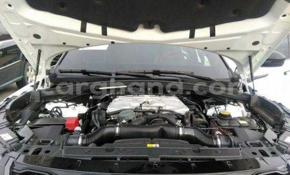 Sayi Na hannu Land Rover Range Rover Velar White Mota in Accra a Greater Accra Sayi Na hannu Land Rover Range Rover Velar White Mota in Accra a Greater Accra