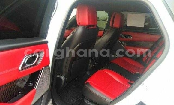 Sayi Na hannu Land Rover Range Rover Velar White Mota in Accra a Greater Accra Sayi Na hannu Land Rover Range Rover Velar White Mota in Accra a Greater Accra