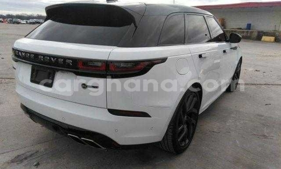 Sayi Na hannu Land Rover Range Rover Velar White Mota in Accra a Greater Accra Sayi Na hannu Land Rover Range Rover Velar White Mota in Accra a Greater Accra
