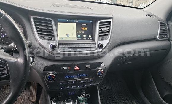 Sayi Na hannu Hyundai Tucson Brown Mota in Accra a Greater Accra Sayi Na hannu Hyundai Tucson Brown Mota in Accra a Greater Accra