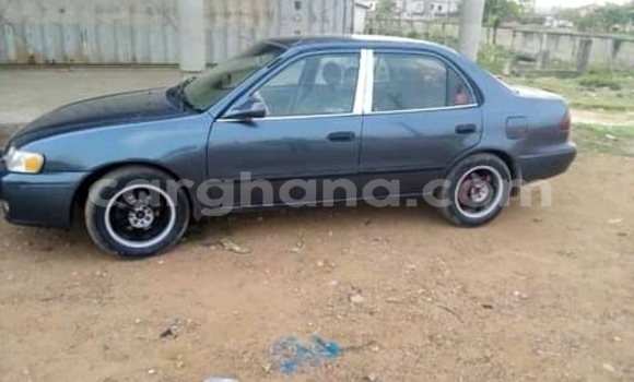 Ra Àlòkù Toyota Corolla Blue Ọkọ̀ in Accra ni Greater Accra