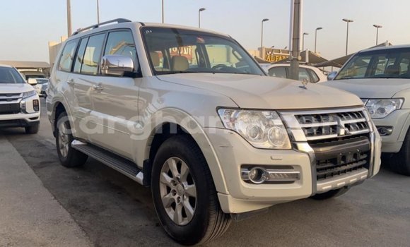 Ra Imported Mitsubishi Pajero funfun Ọkọ̀ in Import - Dubai ni Ashanti Ra Imported Mitsubishi Pajero funfun Ọkọ̀ in Import - Dubai ni Ashanti
