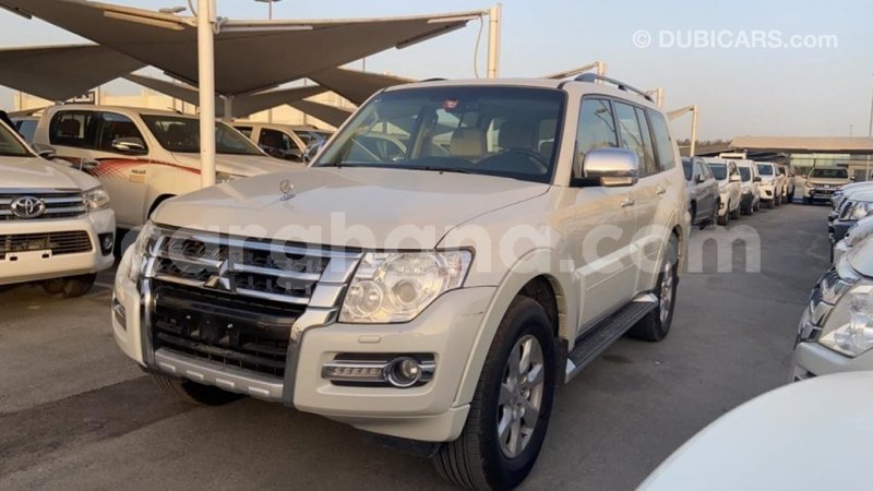 Big with watermark mitsubishi pajero ashanti import dubai 42322