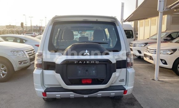Ra Imported Mitsubishi Pajero funfun Ọkọ̀ in Import - Dubai ni Ashanti Ra Imported Mitsubishi Pajero funfun Ọkọ̀ in Import - Dubai ni Ashanti