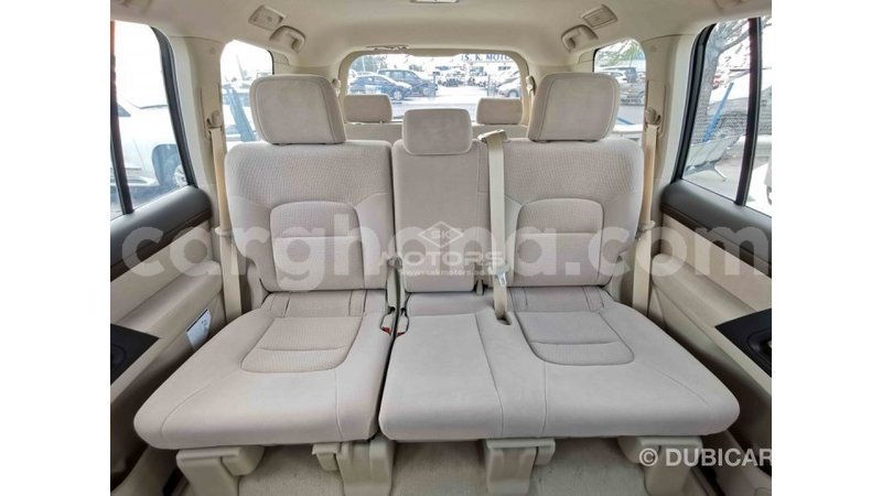 Big with watermark toyota land cruiser ashanti import dubai 42330