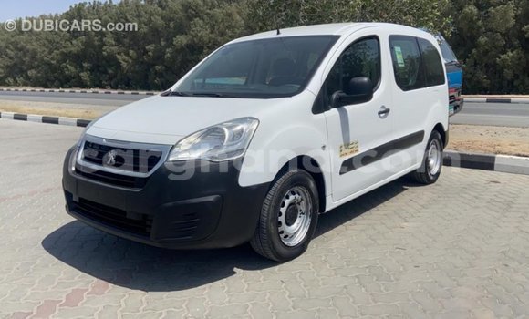 Ra Imported Peugeot Partner funfun Ọkọ̀ in Import - Dubai ni Ashanti Ra Imported Peugeot Partner funfun Ọkọ̀ in Import - Dubai ni Ashanti