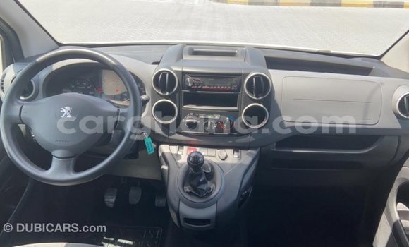 Ra Imported Peugeot Partner funfun Ọkọ̀ in Import - Dubai ni Ashanti Ra Imported Peugeot Partner funfun Ọkọ̀ in Import - Dubai ni Ashanti