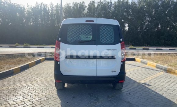 Ra Imported Renault 19 funfun Ọkọ̀ in Import - Dubai ni Ashanti Ra Imported Renault 19 funfun Ọkọ̀ in Import - Dubai ni Ashanti