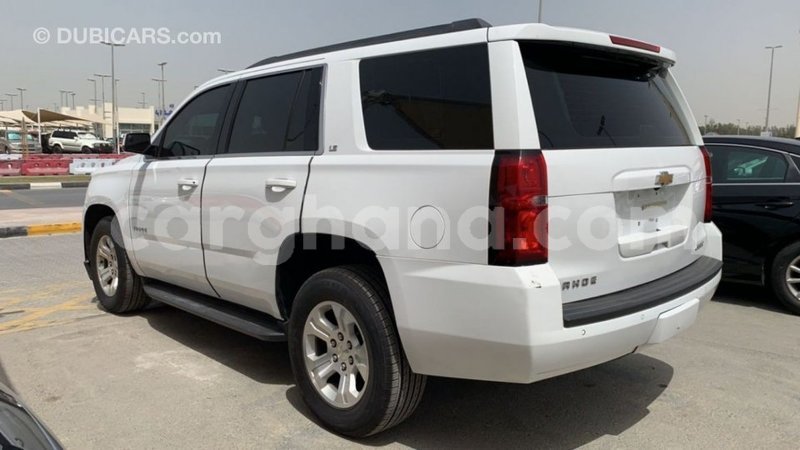 Big with watermark chevrolet tahoe ashanti import dubai 42351