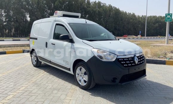 Ra Imported Renault 19 funfun Ọkọ̀ in Import - Dubai ni Ashanti Ra Imported Renault 19 funfun Ọkọ̀ in Import - Dubai ni Ashanti