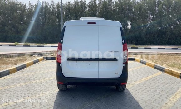 Ra Imported Renault 19 funfun Ọkọ̀ in Import - Dubai ni Ashanti Ra Imported Renault 19 funfun Ọkọ̀ in Import - Dubai ni Ashanti