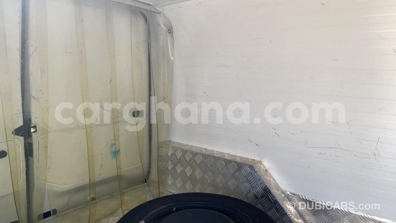 Big with watermark renault 19 ashanti import dubai 42352