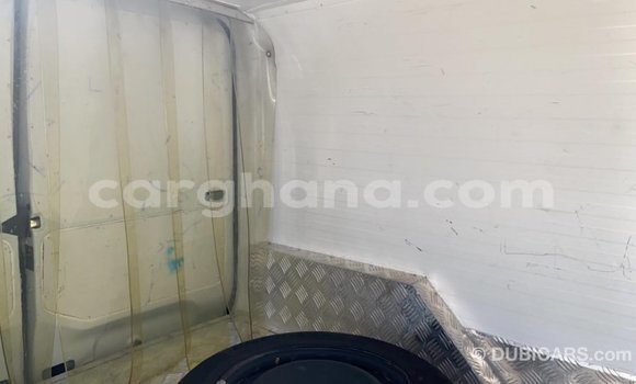 Ra Imported Renault 19 funfun Ọkọ̀ in Import - Dubai ni Ashanti Ra Imported Renault 19 funfun Ọkọ̀ in Import - Dubai ni Ashanti