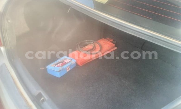 Ra Àlòkù Toyota Belta funfun Ọkọ̀ in Accra ni Greater Accra Ra Àlòkù Toyota Belta funfun Ọkọ̀ in Accra ni Greater Accra