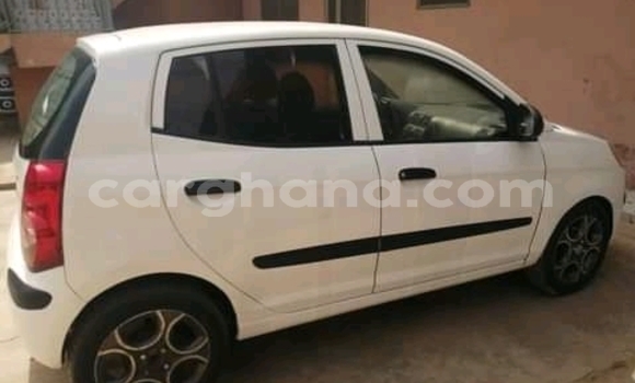 Sayi Na hannu Kia Morning Red Mota in Accra a Greater Accra Sayi Na hannu Kia Morning Red Mota in Accra a Greater Accra
