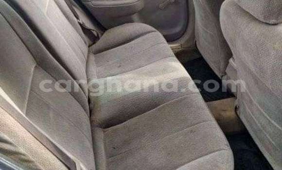 Sayi Na hannu Toyota Corolla Azurfa Mota in Accra a Greater Accra Sayi Na hannu Toyota Corolla Azurfa Mota in Accra a Greater Accra