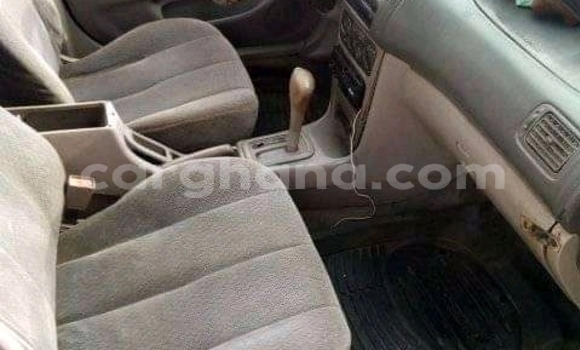 Sayi Na hannu Toyota Corolla Azurfa Mota in Accra a Greater Accra Sayi Na hannu Toyota Corolla Azurfa Mota in Accra a Greater Accra