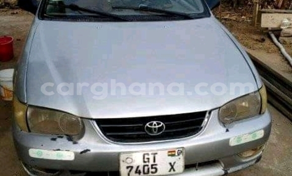 Sayi Na hannu Toyota Corolla Azurfa Mota in Accra a Greater Accra Sayi Na hannu Toyota Corolla Azurfa Mota in Accra a Greater Accra