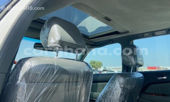 Ra Imported Lexus LS funfun Ọkọ̀ in Import - Dubai ni Ashanti Ra Imported Lexus LS funfun Ọkọ̀ in Import - Dubai ni Ashanti