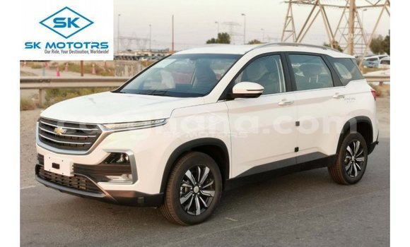 Sayi Imported Chevrolet Captiva White Mota in Import - Dubai a Ashanti