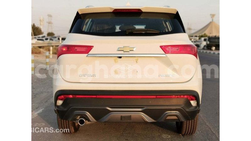 Big with watermark chevrolet captiva ashanti import dubai 42377