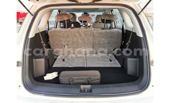 Ra Imported Chevrolet Captiva funfun Ọkọ̀ in Import - Dubai ni Ashanti Ra Imported Chevrolet Captiva funfun Ọkọ̀ in Import - Dubai ni Ashanti