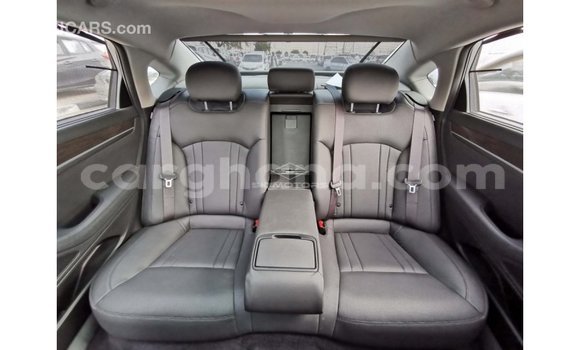 Buy Import Hyundai Genesis White Car in Import - Dubai in Ashanti Buy Import Hyundai Genesis White Car in Import - Dubai in Ashanti
