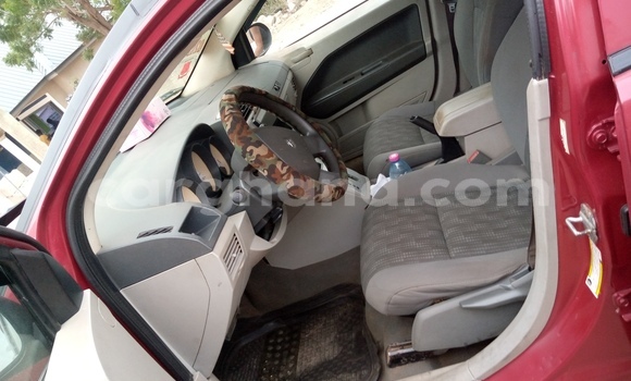 Sayi Na hannu Dodge Caliber Red Mota in Accra a Greater Accra Sayi Na hannu Dodge Caliber Red Mota in Accra a Greater Accra