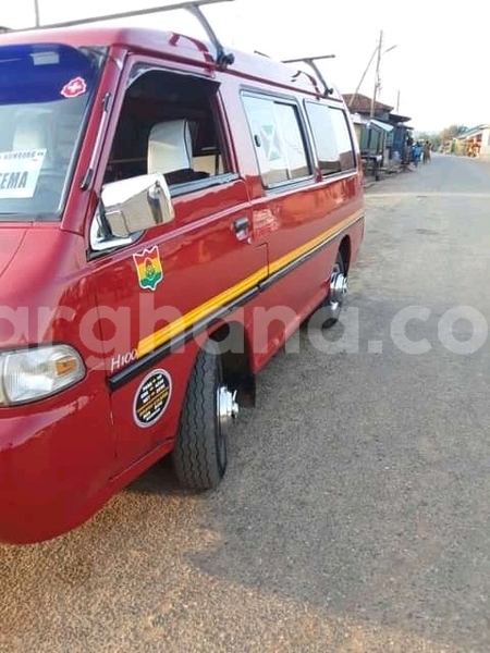 Big with watermark hyundai h200 greater accra accra 42387
