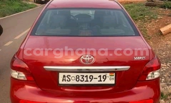 Sayi Na hannu Toyota Yaris Red Mota in Accra a Greater Accra Sayi Na hannu Toyota Yaris Red Mota in Accra a Greater Accra