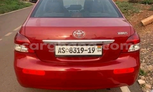 Sayi Na hannu Toyota Yaris Red Mota in Accra a Greater Accra Sayi Na hannu Toyota Yaris Red Mota in Accra a Greater Accra