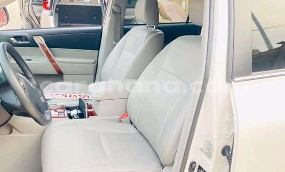 Buy Used Toyota RAV4 Other Car in Accra in Greater Accra Buy Used Toyota RAV4 Other Car in Accra in Greater Accra