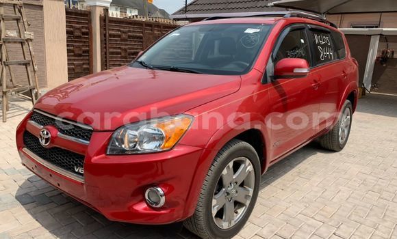 Ra Àlòkù Toyota RAV4 Red Ọkọ̀ in Sekondi–Takoradi Metropolitan ni Oorun Ra Àlòkù Toyota RAV4 Red Ọkọ̀ in Sekondi–Takoradi Metropolitan ni Oorun