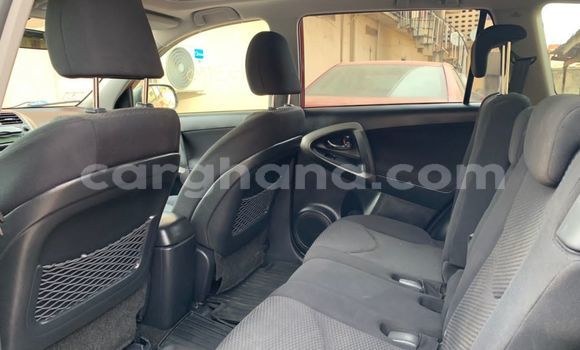 Ra Àlòkù Toyota RAV4 Red Ọkọ̀ in Sekondi–Takoradi Metropolitan ni Oorun Ra Àlòkù Toyota RAV4 Red Ọkọ̀ in Sekondi–Takoradi Metropolitan ni Oorun
