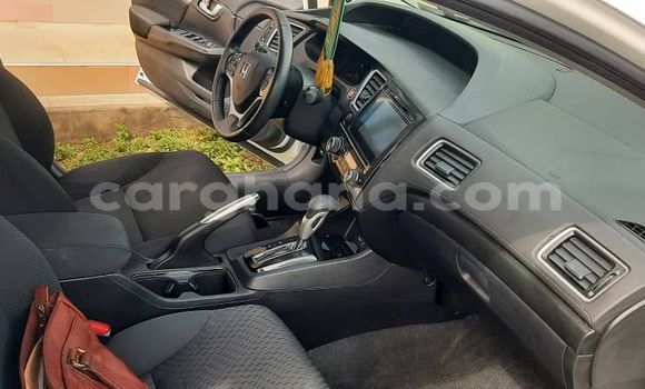 Sayi Na hannu Honda Civic White Mota in Wa a Upper West Sayi Na hannu Honda Civic White Mota in Wa a Upper West