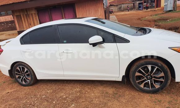 Sayi Na hannu Honda Civic White Mota in Wa a Upper West Sayi Na hannu Honda Civic White Mota in Wa a Upper West