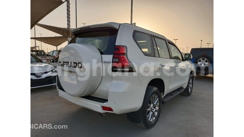 Big with watermark toyota prado ashanti import dubai 42415