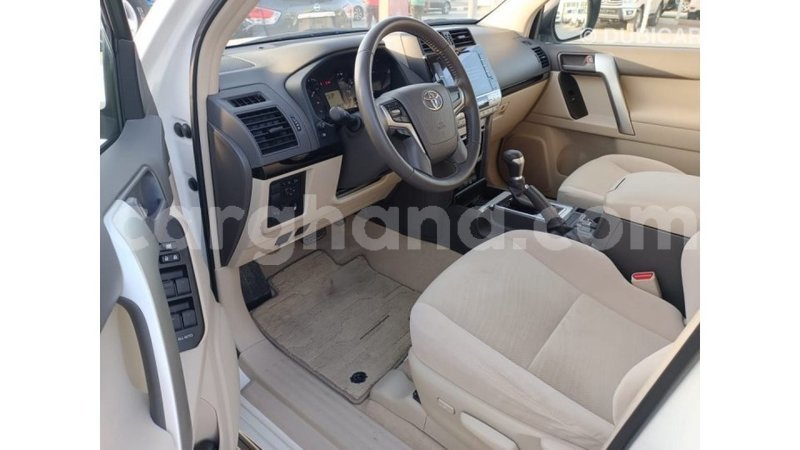 Big with watermark toyota prado ashanti import dubai 42415