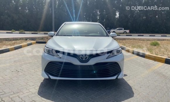 Buy Import Toyota Camry White Car in Import - Dubai in Ashanti Buy Import Toyota Camry White Car in Import - Dubai in Ashanti
