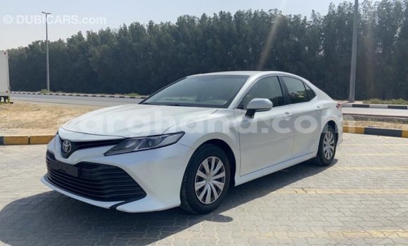 Buy Import Toyota Camry White Car in Import - Dubai in Ashanti Buy Import Toyota Camry White Car in Import - Dubai in Ashanti