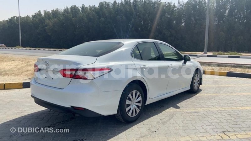 Big with watermark toyota camry ashanti import dubai 42416