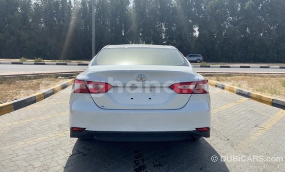 Buy Import Toyota Camry White Car in Import - Dubai in Ashanti Buy Import Toyota Camry White Car in Import - Dubai in Ashanti