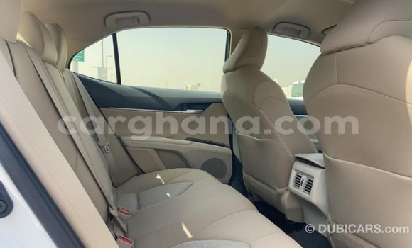 Buy Import Toyota Camry White Car in Import - Dubai in Ashanti Buy Import Toyota Camry White Car in Import - Dubai in Ashanti