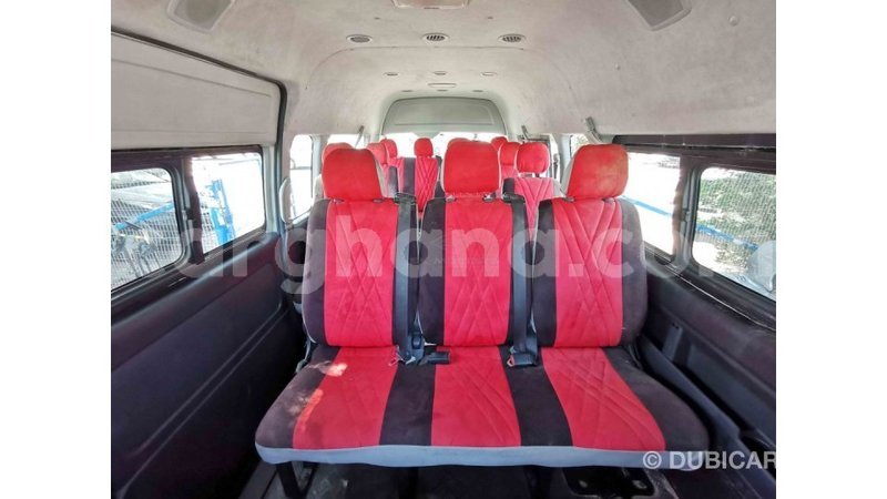 Big with watermark toyota hiace ashanti import dubai 42419