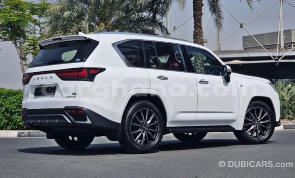 Sayi Imported Lexus LX White Mota in Import - Dubai a Ashanti Sayi Imported Lexus LX White Mota in Import - Dubai a Ashanti