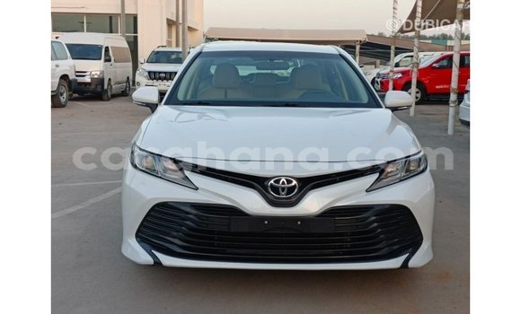 Buy Import Toyota Camry White Car in Import - Dubai in Ashanti Buy Import Toyota Camry White Car in Import - Dubai in Ashanti