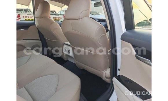 Buy Import Toyota Camry White Car in Import - Dubai in Ashanti Buy Import Toyota Camry White Car in Import - Dubai in Ashanti